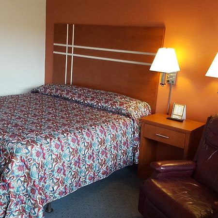 Travelers Lodge Marshall Eksteriør billede
