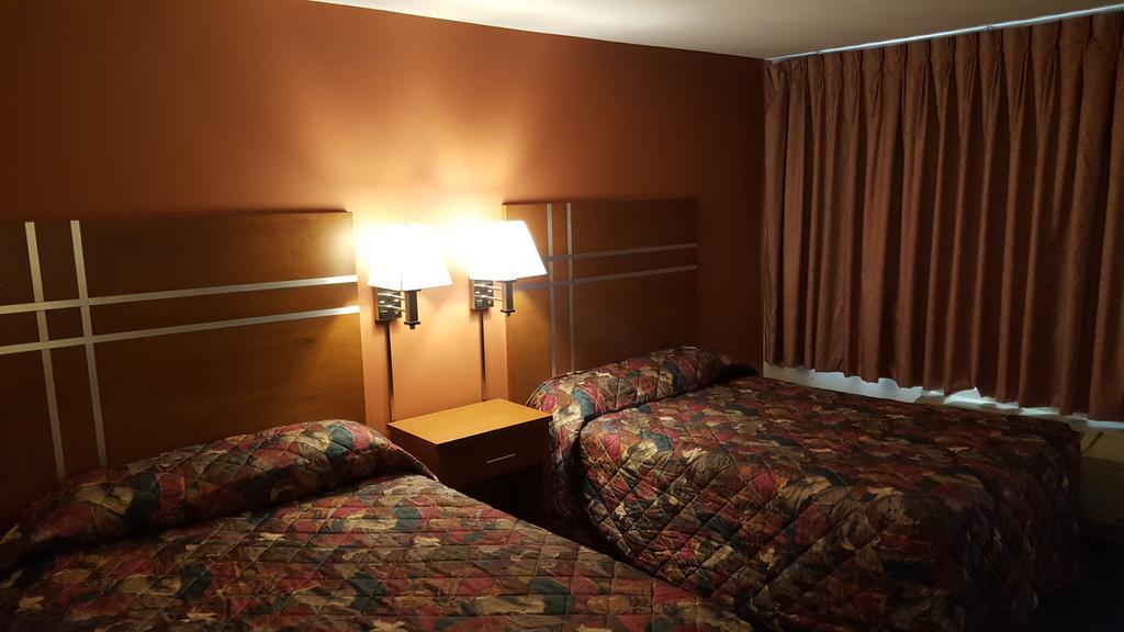Travelers Lodge Marshall Eksteriør billede